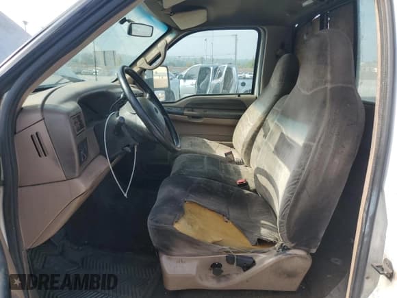 ✅ 1999 Ford F-250 XL • VIN: 1FTNF20L3XEA99923 • Lot: 58765435. Listed on Copart with 559,043 mi. Free auction sales archive from the USA and detailed vehicle history report at DreamBid. Image 7.