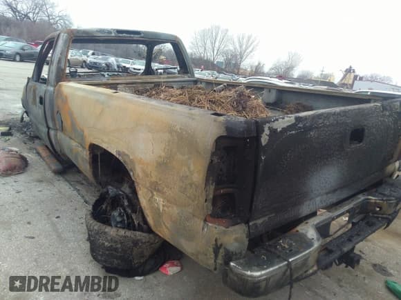 ✅ 2007 Chevrolet Silverado 2500HD Work Truck • VIN: 1GCHK24U67E189014 • Lot: 36565205. Wystawiony na IAAI z przebiegiem Nie podano. Bezpłatny archiwum sprzedaży aukcyjnych z USA i szczegółowy raport historii pojazdu na DreamBid. Zdjęcie 3.