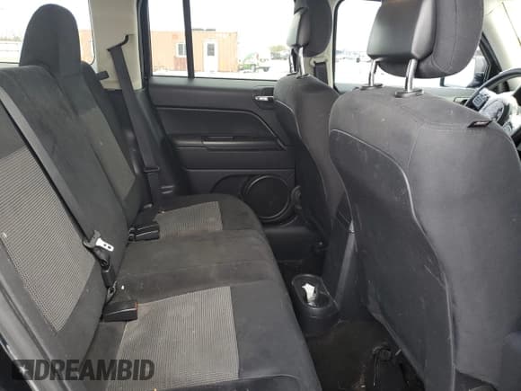 ✅ 2015 Jeep Patriot Sport • VIN: 1C4NJPBB1FD118733 • Лот: 91930675. Опубликован ранее на Copart с пробегом 68 358 миль. Бесплатный доступ к архиву аукционных продаж из США и подробный отчёт об истории автомобиля на DreamBid. Изображение 10.