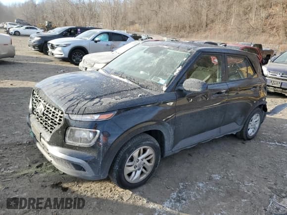 ✅ 2022 Hyundai Venue SE • VIN: KMHRB8A3XNU143431 • Lot: 86450674. Listed on Copart with 12,159 mi. Free auction sales archive from the USA and detailed vehicle history report at DreamBid. Image 1.