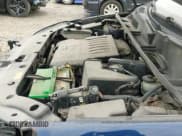 ✅ 2006 Toyota RAV4 Limited • VIN: JTMBK31V465006300 • Lot: 43451468. Wystawiony na IAAI z przebiegiem 195 210 mil. Bezpłatny archiwum sprzedaży aukcyjnych z USA i szczegółowy raport historii pojazdu na DreamBid. Zdjęcie 13.