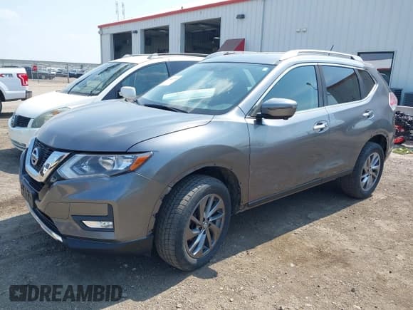 ✅ 2016 Nissan Rogue SV • VIN: KNMAT2MV5GP697762 • Лот: 42987239. Опубликован ранее на IAAI с пробегом 103 729 миль. Бесплатный доступ к архиву аукционных продаж из США и подробный отчёт об истории автомобиля на DreamBid. Изображение 2.