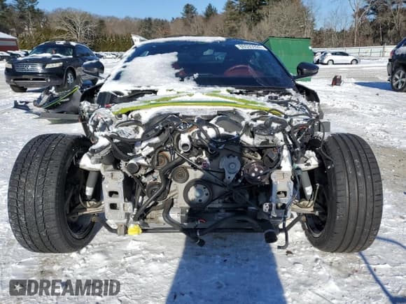 ✅ 2017 Aston Martin DB11 • VIN: SCFRMFAVXHGL01257 • Lot: 86535924. Wystawiony na Copart z przebiegiem 35 822 mil. Bezpłatny archiwum sprzedaży aukcyjnych z USA i szczegółowy raport historii pojazdu na DreamBid. Zdjęcie 5.