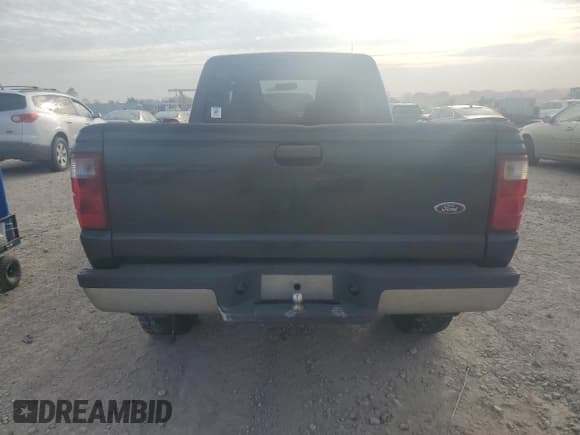 ✅ 2005 Ford Ranger XL • VIN: 1FTYR15E55PA17894 • Лот: 81883345. Опубликован ранее на Copart с пробегом 145 424 миль. Бесплатный доступ к архиву аукционных продаж из США и подробный отчёт об истории автомобиля на DreamBid. Изображение 6.