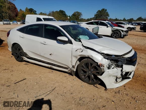 ✅ 2020 Honda Civic Sport • VIN: 2HGFC2F82LH525640 • Lot: 82593575. Wystawiony na Copart z przebiegiem 101 385 mil. Bezpłatny archiwum sprzedaży aukcyjnych z USA i szczegółowy raport historii pojazdu na DreamBid. Zdjęcie 4.