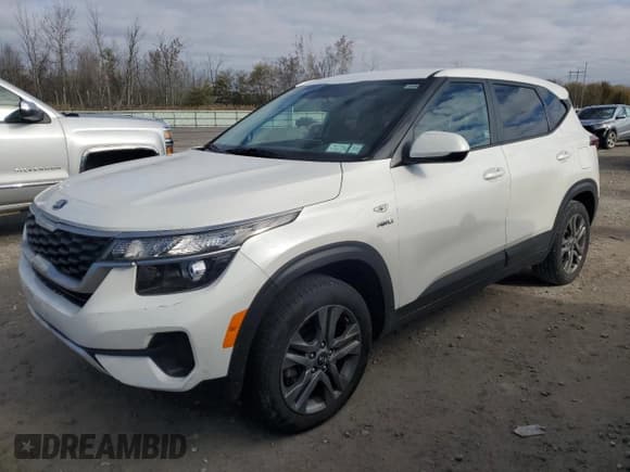 ✅ 2021 Kia Seltos LX • VIN: KNDEPCAA5M7167736 • Лот: 90015385. Опубликован ранее на Copart с пробегом 32 953 миль. Бесплатный доступ к архиву аукционных продаж из США и подробный отчёт об истории автомобиля на DreamBid. Изображение 1.