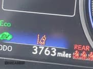 ✅ 2025 Lexus ES 300h Ultra Luxury • VIN: 58AFA1C14SU067458 • Lot: 43298745. Wystawiony na IAAI z przebiegiem 3 763 mil. Bezpłatny archiwum sprzedaży aukcyjnych z USA i szczegółowy raport historii pojazdu na DreamBid. Zdjęcie 15.