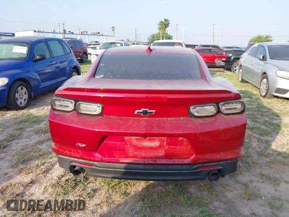 ✅ 2021 Chevrolet Camaro 1LS • VIN: 1G1FB1RX1M0121709 • Lot: 41943012. Wystawiony na IAAI z przebiegiem Nie podano. Bezpłatny archiwum sprzedaży aukcyjnych z USA i szczegółowy raport historii pojazdu na DreamBid. Zdjęcie 16.