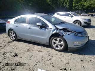 2013 Chevrolet Volt z VIN 1G1RB6E42DU143992, wystawiony jako Copart lot #57354624 z przebiegiem 69 765 mil mil oraz Szkoda całkowita • Salvage title. Historia ofert i sprzedaży dostępna na DreamBid. Obrazek 4.