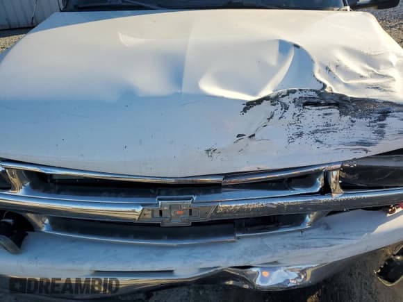 ✅ 2001 Chevrolet Suburban LS • VIN: 3GNEC16T91G253598 • Лот: 87802385. Опубликован ранее на Copart с пробегом Не указан. Бесплатный доступ к архиву аукционных продаж из США и подробный отчёт об истории автомобиля на DreamBid. Изображение 12.