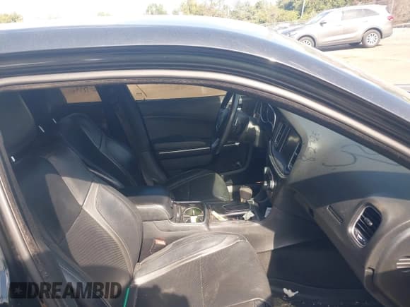 ✅ 2015 Dodge Charger Road/Track • VIN: 2C3CDXCT4FH819909 • Лот: 43118579. Опубликован ранее на IAAI с пробегом 148 747 миль. Бесплатный доступ к архиву аукционных продаж из США и подробный отчёт об истории автомобиля на DreamBid. Изображение 5.