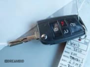 ✅ 2020 Volkswagen Tiguan S • VIN: 3VV1B7AX2LM123711 • Lot: 43704096. Listed on IAAI with 115,879 mi. Free auction sales archive from the USA and detailed vehicle history report at DreamBid. Image 11.