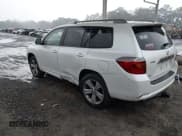 ✅ 2008 Toyota Highlander Sport • VIN: JTEDS43A882027045 • Lot: 43856807. Listed on IAAI with 137,022 mi. Free auction sales archive from the USA and detailed vehicle history report at DreamBid. Image 3.