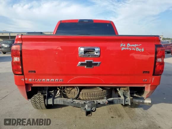 2018 Chevrolet Silverado 1500 LT with VIN 3GCPCREC9JG641769, listed as a Copart auction lot 85188485 with 116,552 mi miles and Salvage title. Bid and sale history available at DreamBid. Image 6.
