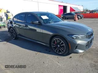 ✅ 2023 BMW 3 Series M340i xDrive • VIN: 3MW49FF08P8C81656 • Lot: 41358929. Wystawiony na IAAI z przebiegiem 23 154 mil. Bezpłatny archiwum sprzedaży aukcyjnych z USA i szczegółowy raport historii pojazdu na DreamBid. Zdjęcie 1.
