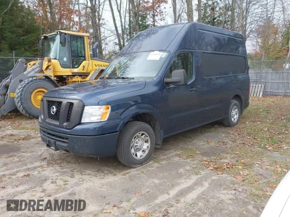 ✅ 2020 Nissan NV Cargo SV • VIN: 1N6BF0LY3LN802877 • Lot: 43348250. Listed on IAAI with 258,471 mi. Free auction sales archive from the USA and detailed vehicle history report at DreamBid. Image 17.