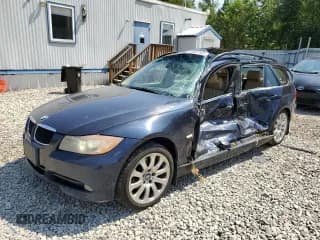 ✅ 2007 BMW 3 Series 328xi • VIN: WBAVT73577FZ35100 • Lot: 68467545. Wystawiony na Copart z przebiegiem 164 913 mil. Bezpłatny archiwum sprzedaży aukcyjnych z USA i szczegółowy raport historii pojazdu na DreamBid. Zdjęcie 1.