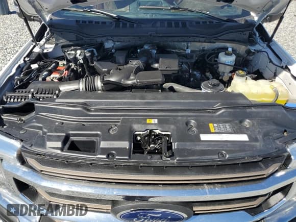 ✅ 2022 Ford F-250 XL • VIN: 1FT7W2B66NED72494 • Лот: 86547115. Опубликован ранее на Copart с пробегом Не указан. Бесплатный доступ к архиву аукционных продаж из США и подробный отчёт об истории автомобиля на DreamBid. Изображение 11.