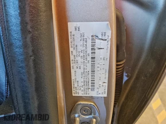 ✅ 2020 Ford Escape Titanium • VIN: 1FMCU9J96LUC77814 • Lot: 91740505. Listed on Copart with 112,914 mi. Free auction sales archive from the USA and detailed vehicle history report at DreamBid. Image 13.