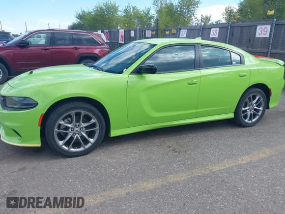 ✅ 2023 Dodge Charger GT • VIN: 2C3CDXMG8PH707374 • Lot: 43363834. Wystawiony na IAAI z przebiegiem 37 789 mil. Bezpłatny archiwum sprzedaży aukcyjnych z USA i szczegółowy raport historii pojazdu na DreamBid. Zdjęcie 14.