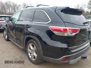 ✅ 2015 Toyota Highlander Limited • VIN: 5TDDKRFH7FS088645 • Lot: 43733934. Listed on IAAI with 126,239 mi. Free auction sales archive from the USA and detailed vehicle history report at DreamBid. Image 3.