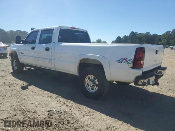 ✅ 2006 Chevrolet Silverado 2500HD LT3 • VIN: 1GCHK23D36F221167 • Lot: 86684725. Wystawiony na Copart z przebiegiem 404 036 mil. Bezpłatny archiwum sprzedaży aukcyjnych z USA i szczegółowy raport historii pojazdu na DreamBid. Zdjęcie 2.