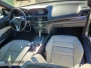 ✅ 2013 Mercedes-Benz E 350 • VIN: WDDKJ5KB3DF183310 • Lot: 92109005. Listed on Copart with 97,156 mi. Free auction sales archive from the USA and detailed vehicle history report at DreamBid. Image 8.