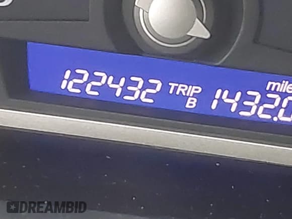 ✅ 2011 Honda Civic DX-VP • VIN: 19XFA1F32BE003426 • Lot: 43661930. Listed on IAAI with 122,432 mi. Free auction sales archive from the USA and detailed vehicle history report at DreamBid. Image 15.