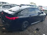 ✅ 2022 BMW 2 Series 228i • VIN: WBA53AK03N7K53082 • Lot: 42141257. Wystawiony na IAAI z przebiegiem 40 553 mil. Bezpłatny archiwum sprzedaży aukcyjnych z USA i szczegółowy raport historii pojazdu na DreamBid. Zdjęcie 4.