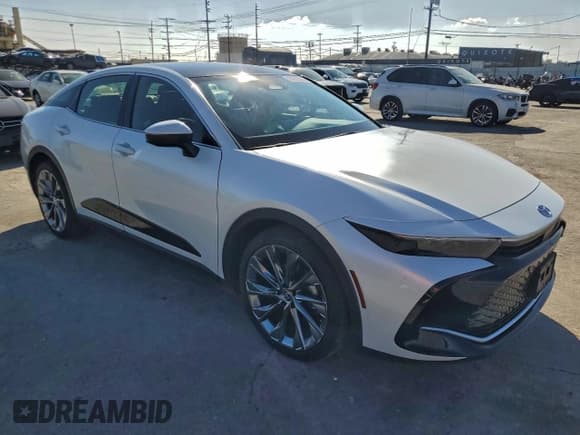 ✅ 2023 Toyota Crown Limited • VIN: JTDAAAAF1P3012550 • Lot: 95655135. Listed on Copart with 9,453 mi. Free auction sales archive from the USA and detailed vehicle history report at DreamBid. Image 4.