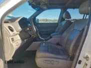 ✅ 2013 Honda Pilot Touring • VIN: 5FNYF4H97DB074471 • Lot: 93728395. Wystawiony na Copart z przebiegiem 205 737 mil. Bezpłatny archiwum sprzedaży aukcyjnych z USA i szczegółowy raport historii pojazdu na DreamBid. Zdjęcie 7.