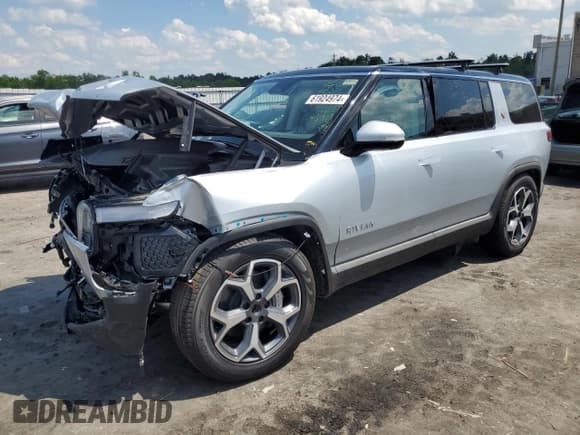 ✅ 2024 Rivian R1S Adventure • VIN: 7PDSGBBA1RN041672 • Lot: 61924974. Listed on Copart with Not provided. Free auction sales archive from the USA and detailed vehicle history report at DreamBid. Image 1.