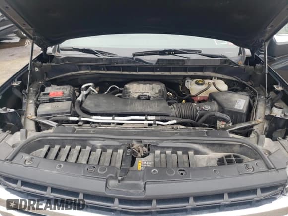 ✅ 2019 Chevrolet Silverado 1500 LT • VIN: 1GCPYDEK0KZ359534 • Lot: 60125805. Wystawiony na Copart z przebiegiem 92 352 mil. Bezpłatny archiwum sprzedaży aukcyjnych z USA i szczegółowy raport historii pojazdu na DreamBid. Zdjęcie 11.