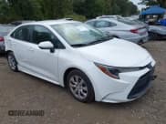 ✅ 2024 Toyota Corolla LE • VIN: 5YFB4MDE4RP091772 • Lot: 43266243. Wystawiony na IAAI z przebiegiem 49 010 mil. Bezpłatny archiwum sprzedaży aukcyjnych z USA i szczegółowy raport historii pojazdu na DreamBid. Zdjęcie 1.