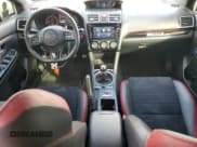 ✅ 2020 Subaru WRX STI • VIN: JF1VA2E65L9821158 • Lot: 47175655. Wystawiony na Copart z przebiegiem 48 632 mil. Bezpłatny archiwum sprzedaży aukcyjnych z USA i szczegółowy raport historii pojazdu na DreamBid. Zdjęcie 8.