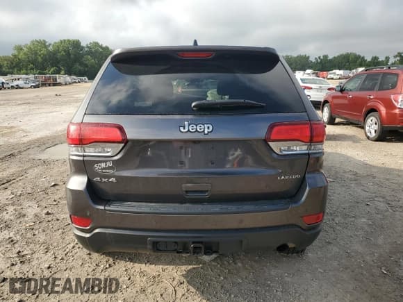 ✅ 2020 Jeep Grand Cherokee Laredo • VIN: 1C4RJFAG5LC438938 • Lot: 68344325. Listed on Copart with 100,936 mi. Free auction sales archive from the USA and detailed vehicle history report at DreamBid. Image 6.