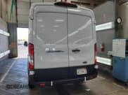 ✅ 2022 Ford E-Transit Cargo • VIN: 1FTBW9CK9NKA20025 • Lot: 42832838. Wystawiony na IAAI z przebiegiem 52 238 mil. Bezpłatny archiwum sprzedaży aukcyjnych z USA i szczegółowy raport historii pojazdu na DreamBid. Zdjęcie 1.