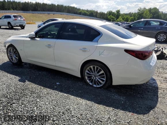 ✅ 2020 Infiniti Q50 Luxe • VIN: JN1EV7AP0LM206429 • Lot: 56853085. Listed on Copart with 126,636 mi. Free auction sales archive from the USA and detailed vehicle history report at DreamBid. Image 2.