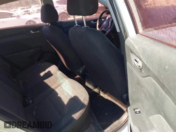 ✅ 2019 Hyundai Accent SE • VIN: 3KPC24A31KE061617 • Лот: 40635185. Опубликован ранее на IAAI с пробегом 81 776 миль. Бесплатный доступ к архиву аукционных продаж из США и подробный отчёт об истории автомобиля на DreamBid. Изображение 8.