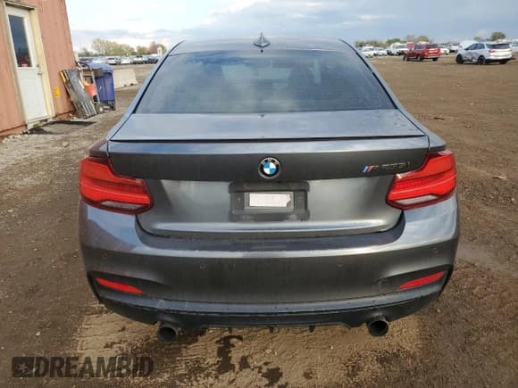 ✅ 2016 BMW 2 Series M235i xDrive • VIN: WBA1J9C53GV696599 • Lot: 85479385. Wystawiony na Copart z przebiegiem Nie podano. Bezpłatny archiwum sprzedaży aukcyjnych z USA i szczegółowy raport historii pojazdu na DreamBid. Zdjęcie 6.
