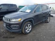 ✅ 2019 Jeep Compass Latitude • VIN: 3C4NJDBB4KT593344 • Lot: 42591052. Wystawiony na IAAI z przebiegiem 120 251 mil. Bezpłatny archiwum sprzedaży aukcyjnych z USA i szczegółowy raport historii pojazdu na DreamBid. Zdjęcie 18.