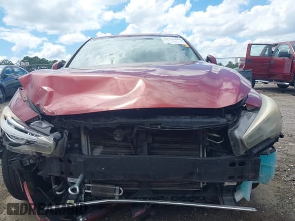 ✅ 2014 Infiniti Q50 • VIN: JN1BV7AP0EM677731 • Lot: 42735545. Listed on IAAI with 169,758 mi. Free auction sales archive from the USA and detailed vehicle history report at DreamBid. Image 12.