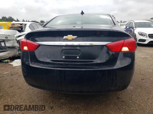 ✅ 2017 Chevrolet Impala LS • VIN: 1G11X5SA6HU187440 • Lot: 59322424. Listed on Copart with 83,152 mi. Free auction sales archive from the USA and detailed vehicle history report at DreamBid. Image 6.