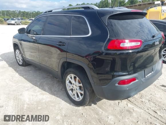 ✅ 2018 Jeep Cherokee Latitude • VIN: 1C4PJLCB4JD595102 • Lot: 43359901. Wystawiony na IAAI z przebiegiem Nie podano. Bezpłatny archiwum sprzedaży aukcyjnych z USA i szczegółowy raport historii pojazdu na DreamBid. Zdjęcie 3.