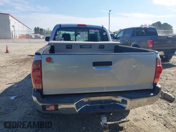 ✅ 2006 Toyota Tacoma PreRunner • VIN: 5TETU62N56Z315351 • Lot: 43126551. Listed on IAAI with 232,889 mi. Free auction sales archive from the USA and detailed vehicle history report at DreamBid. Image 16.