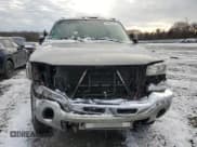 ✅ 2003 GMC Sierra 2500HD SLE • VIN: 1GTHK23163F215123 • Lot: 86448144. Listed on Copart with 263,891 mi. Free auction sales archive from the USA and detailed vehicle history report at DreamBid. Image 5.