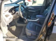 ✅ 2019 Chevrolet Bolt EV Premier • VIN: 1G1FZ6S07K4120026 • Lot: 84108184. Wystawiony na Copart z przebiegiem 133 952 mil. Bezpłatny archiwum sprzedaży aukcyjnych z USA i szczegółowy raport historii pojazdu na DreamBid. Zdjęcie 7.