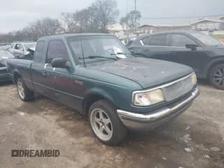 ✅ 1995 Ford Ranger Splash • VIN: 1FTCR14U4SPA72352 • Lot: 43758442. Wystawiony na IAAI z przebiegiem 185 197 mil. Bezpłatny archiwum sprzedaży aukcyjnych z USA i szczegółowy raport historii pojazdu na DreamBid. Zdjęcie 1.