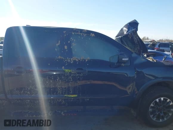 ✅ 2024 Nissan Titan Pro-4X • VIN: 1N6AA1ED9RN113154 • Lot: 41352672. Listed on IAAI with 11,753 mi. Free auction sales archive from the USA and detailed vehicle history report at DreamBid. Image 14.