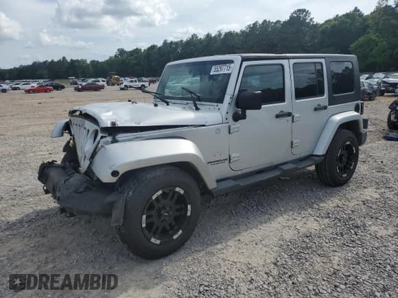 ✅ 2008 Jeep Wrangler Unlimited Sahara • VIN: 1J8GA59148L525618 • Lot: 55297715. Listed on Copart with 134,556 mi. Free auction sales archive from the USA and detailed vehicle history report at DreamBid. Image 1.